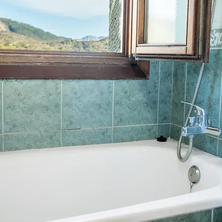 Casa Collado Santo Tomas * Bodes