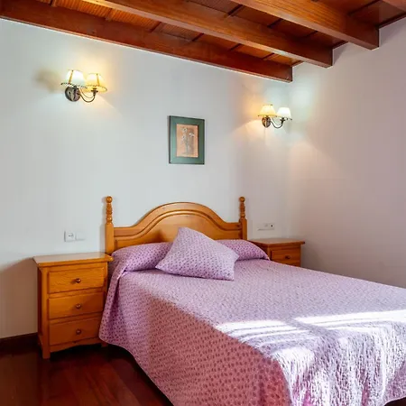 Gospodarstwo wiejskie Casa Collado Santo Tomas *